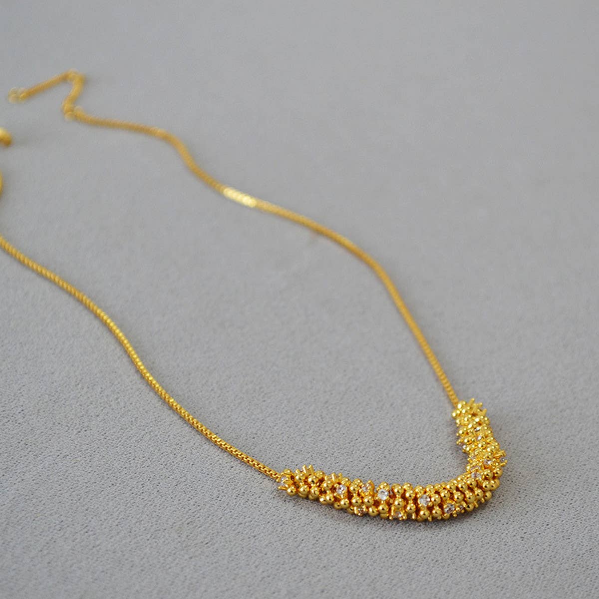 SIMPLE SPARKLING ZIRCONIA CHAIN NECKLACE_CWAJE2124