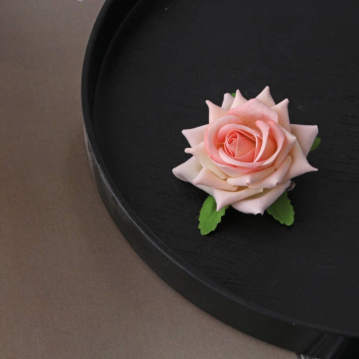 FLOWER SIDE CLIP BROOCH PHOTO PROP ACCESSORY_CWMM4983