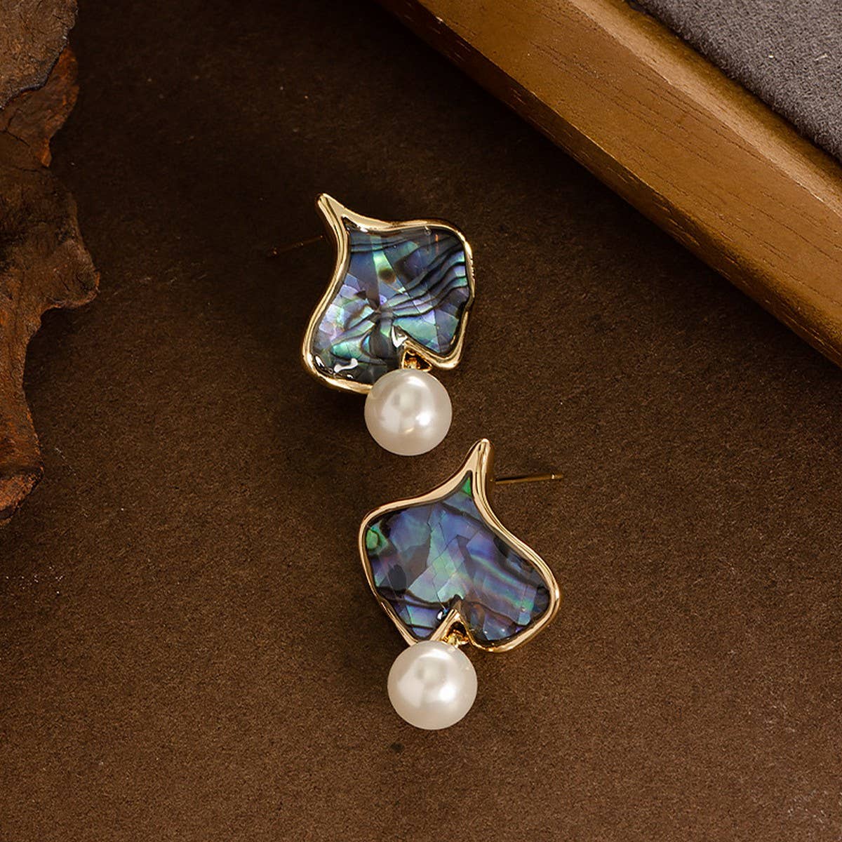 SWEET HEART ABALONE PEARL PENDANT EARRINGS_CWMM4324