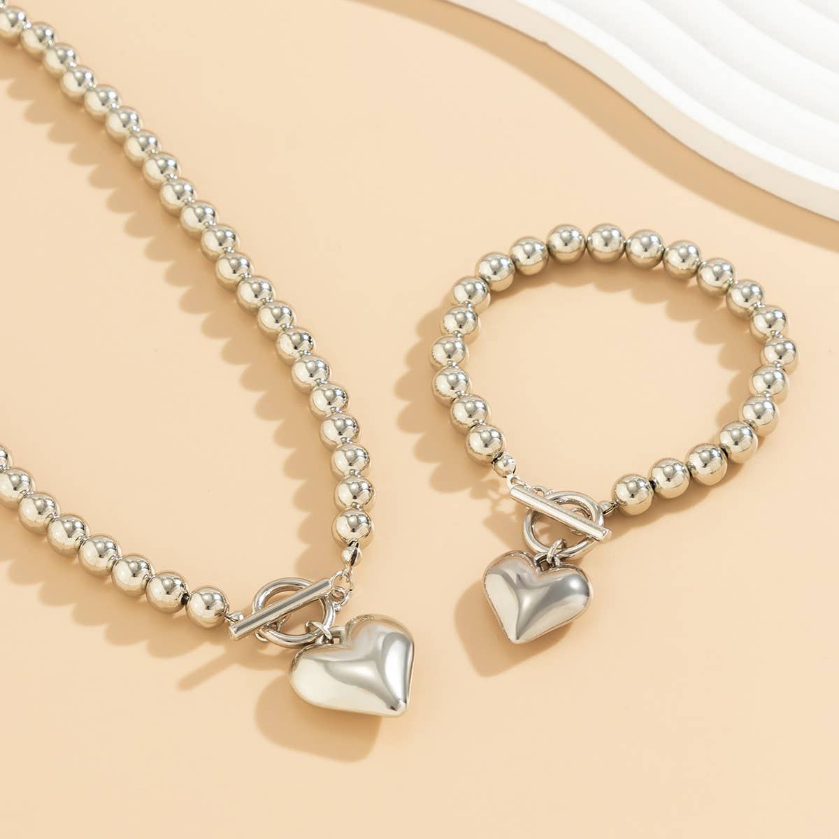 IMITATION PEARL HEART SHAPED PENDANT NECKLACE_CWAJE1166