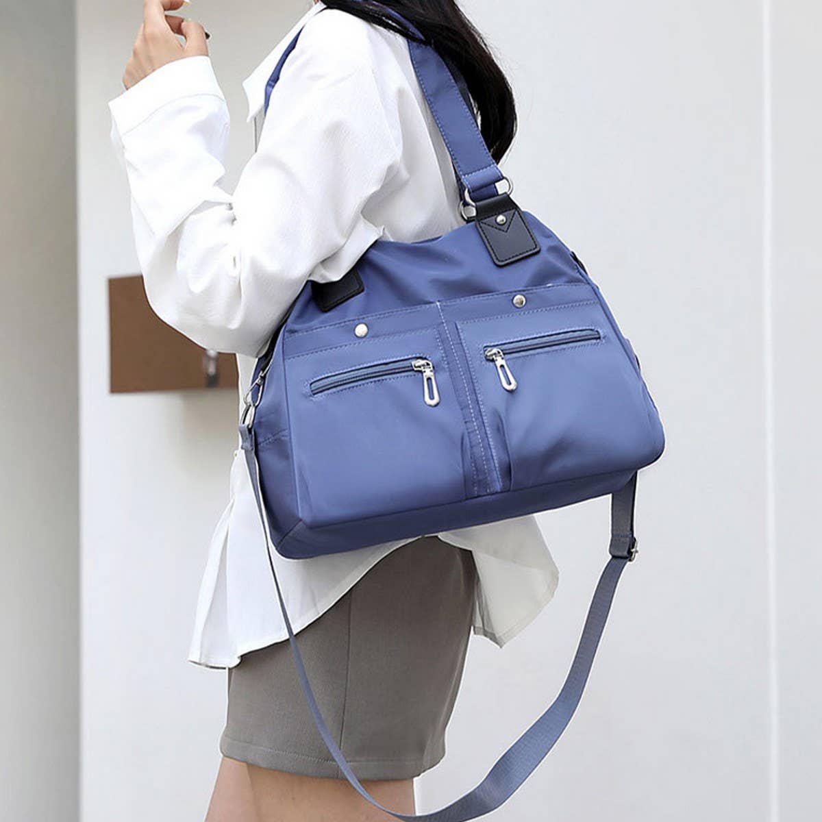 Large Capacity Lightweight Shoulder Messenger Bag_Cwasc1782