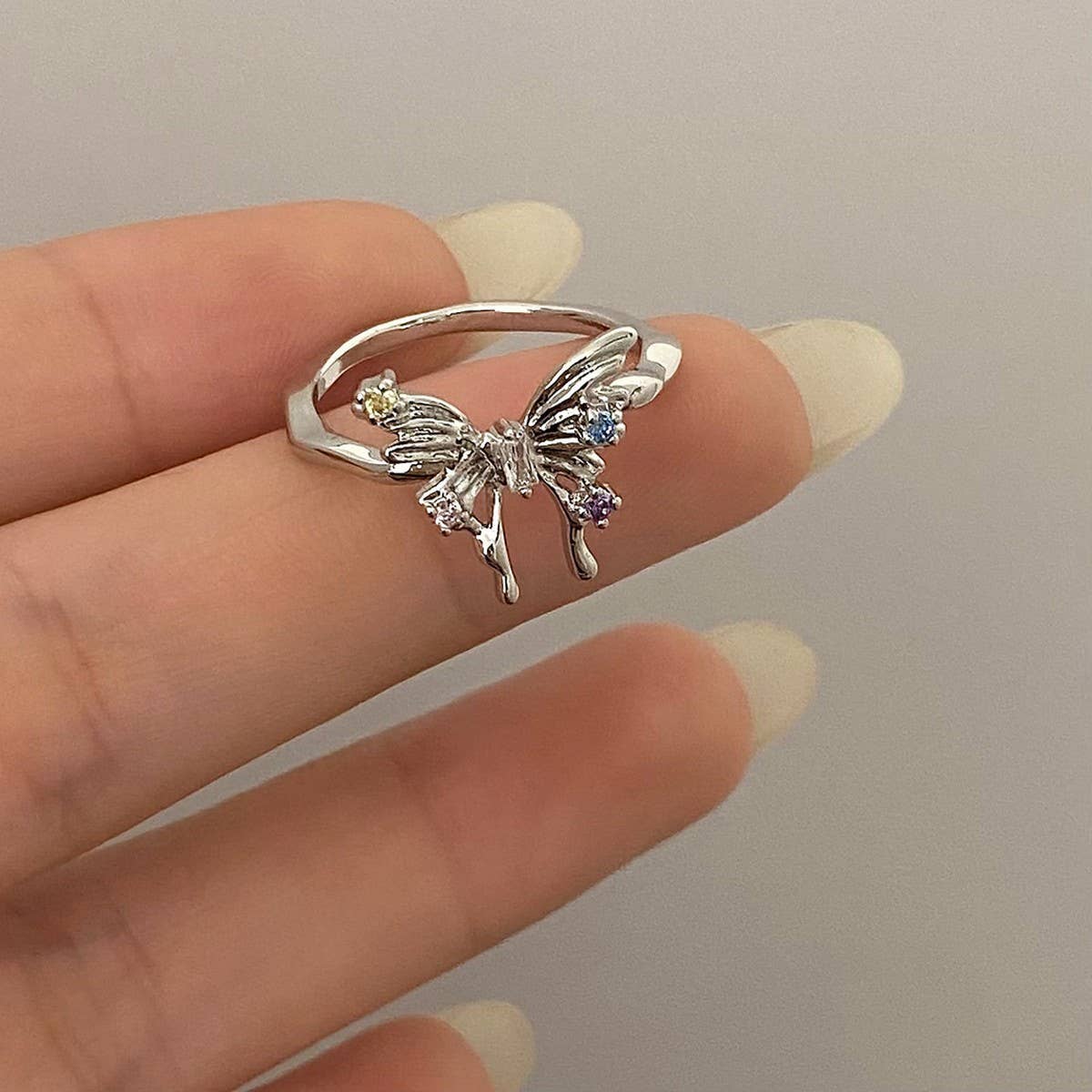 SWEET AND COOL BOW HIGH END EARRINGS FOR WOMEN_CWAJE3000