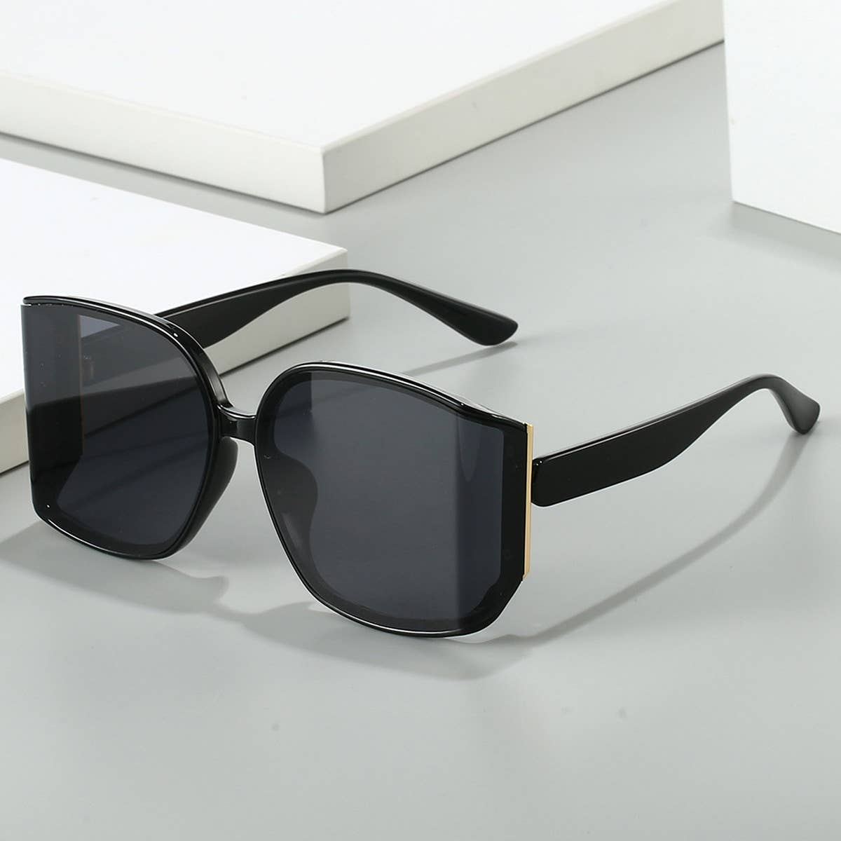 ANTI UV LARGE FRAME POLYGONAL CURVED SUNGLASSES_CWASG0392