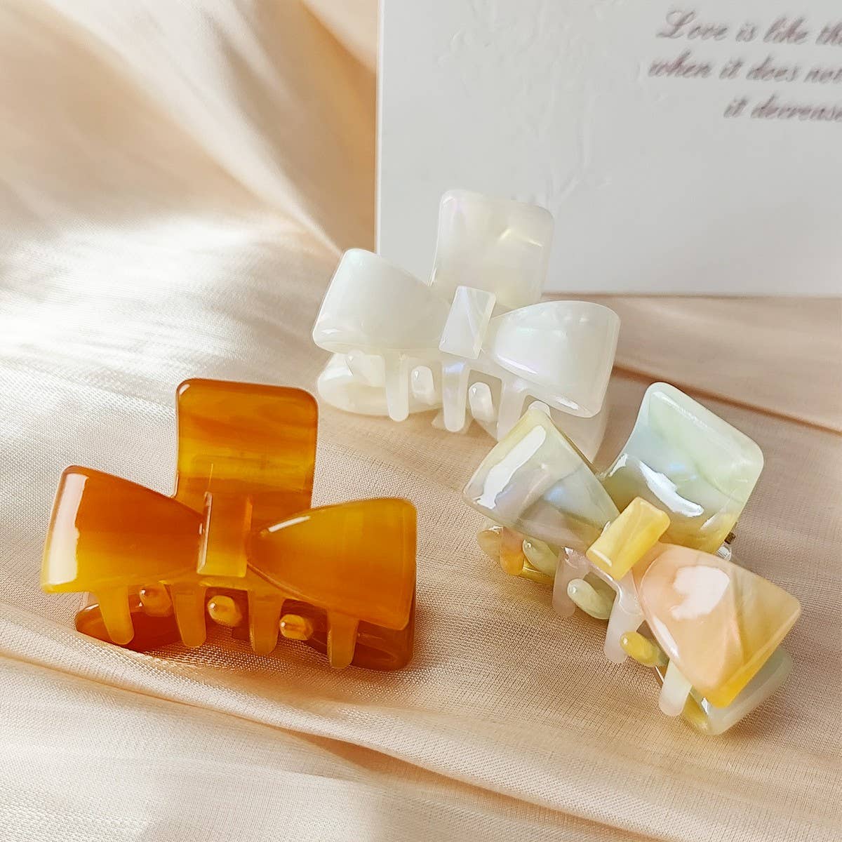 Mini Bow Acetate Hair Clip ? Cute Half-Up Style_Cwaha07242