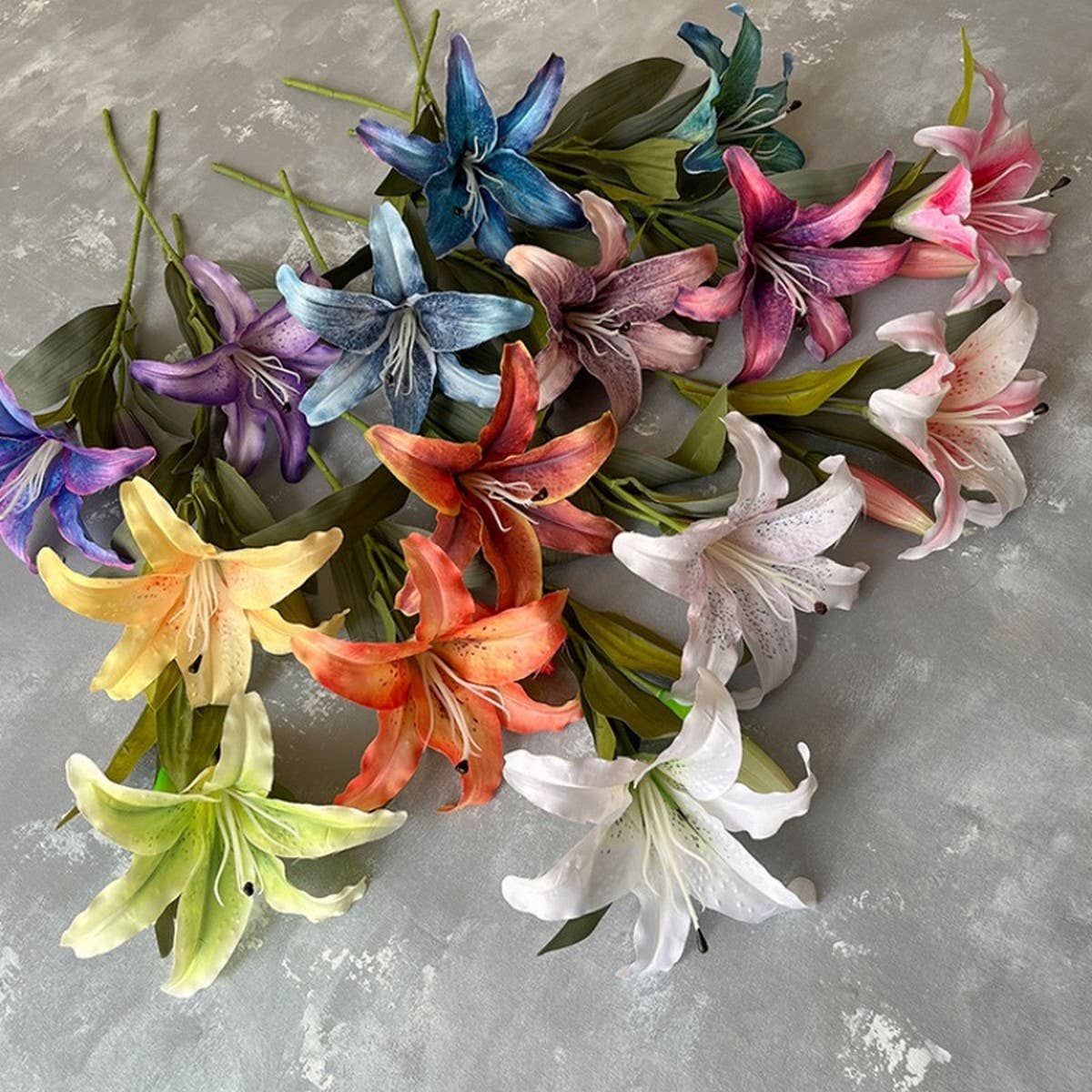 Vintage Autumn Artificial Lily With Bud And Bloom_Cwmm6504