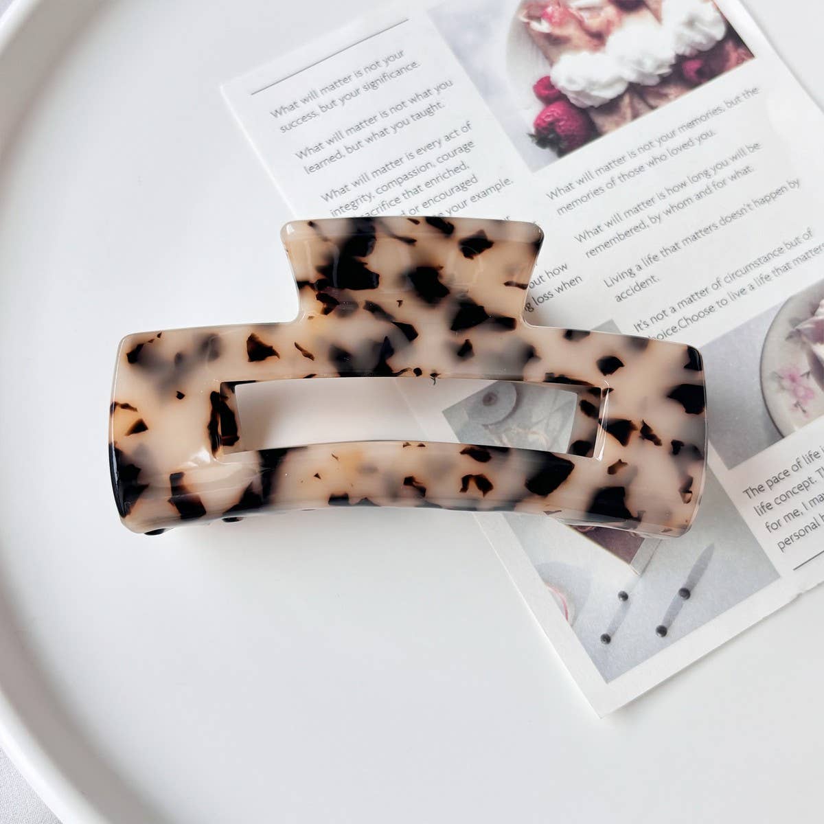 Vintage Square Large Acetate Hair Clip_Cwaha07188