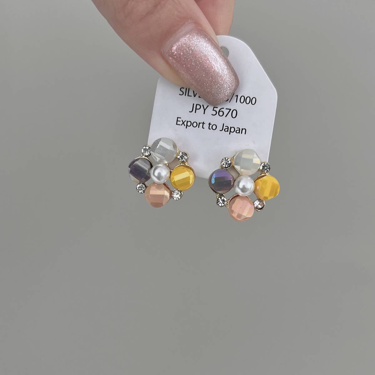 HIGH END CRYSTAL FLOWER STUD EARRINGS_CWAJE1331