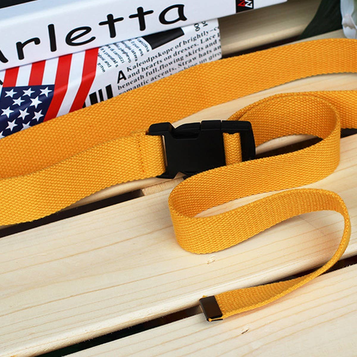 Cwabe0566_Solid Color Plastic Buckle Canvas Belt