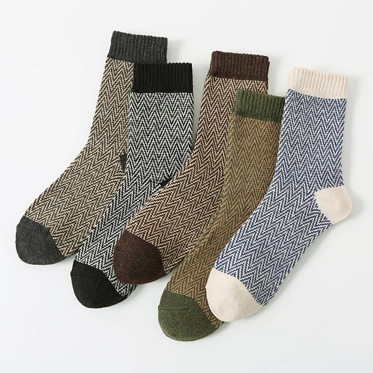 5 PAIRS OF MEN WINTER THICK WARM MID TUBE SOCKS_CWMS0685