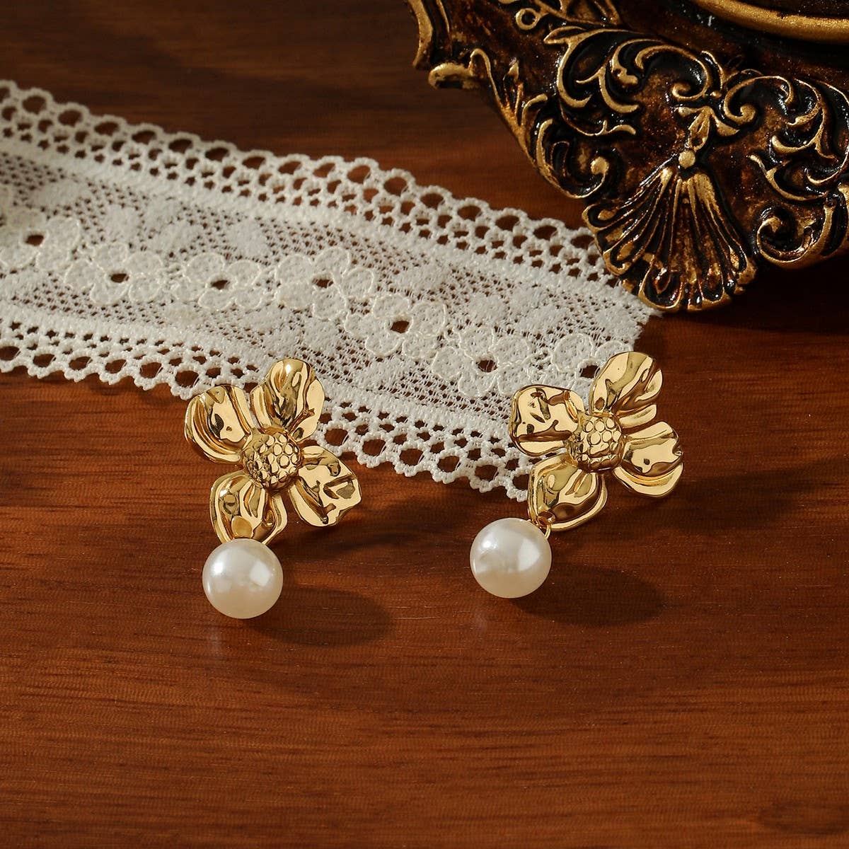 Vintage Highlight Bead Titanium Steel Earrings_Cwmm3670