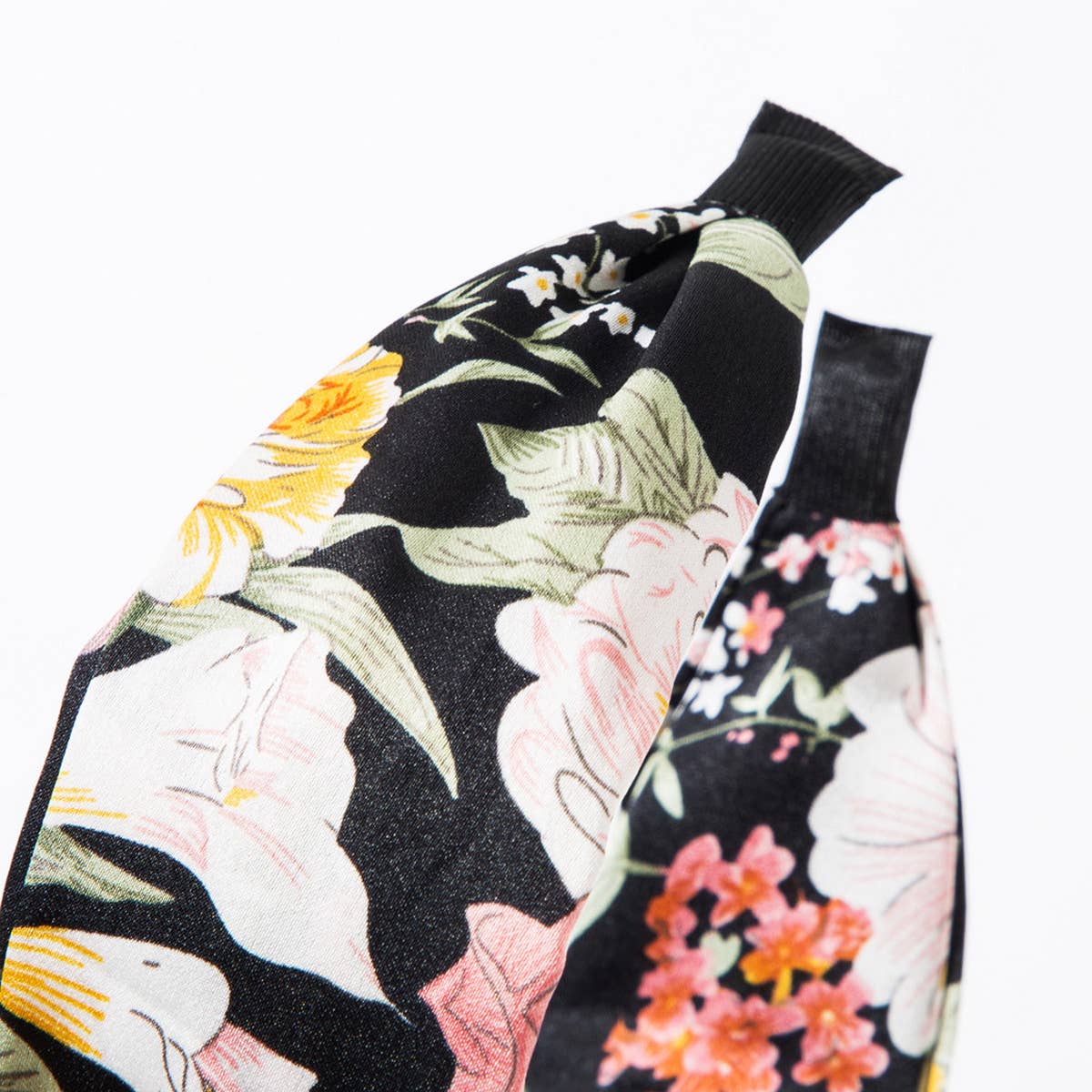 NEW WIDE BRIMMED FLOWER BOHEMIAN HEADBAND_CWAHA1778