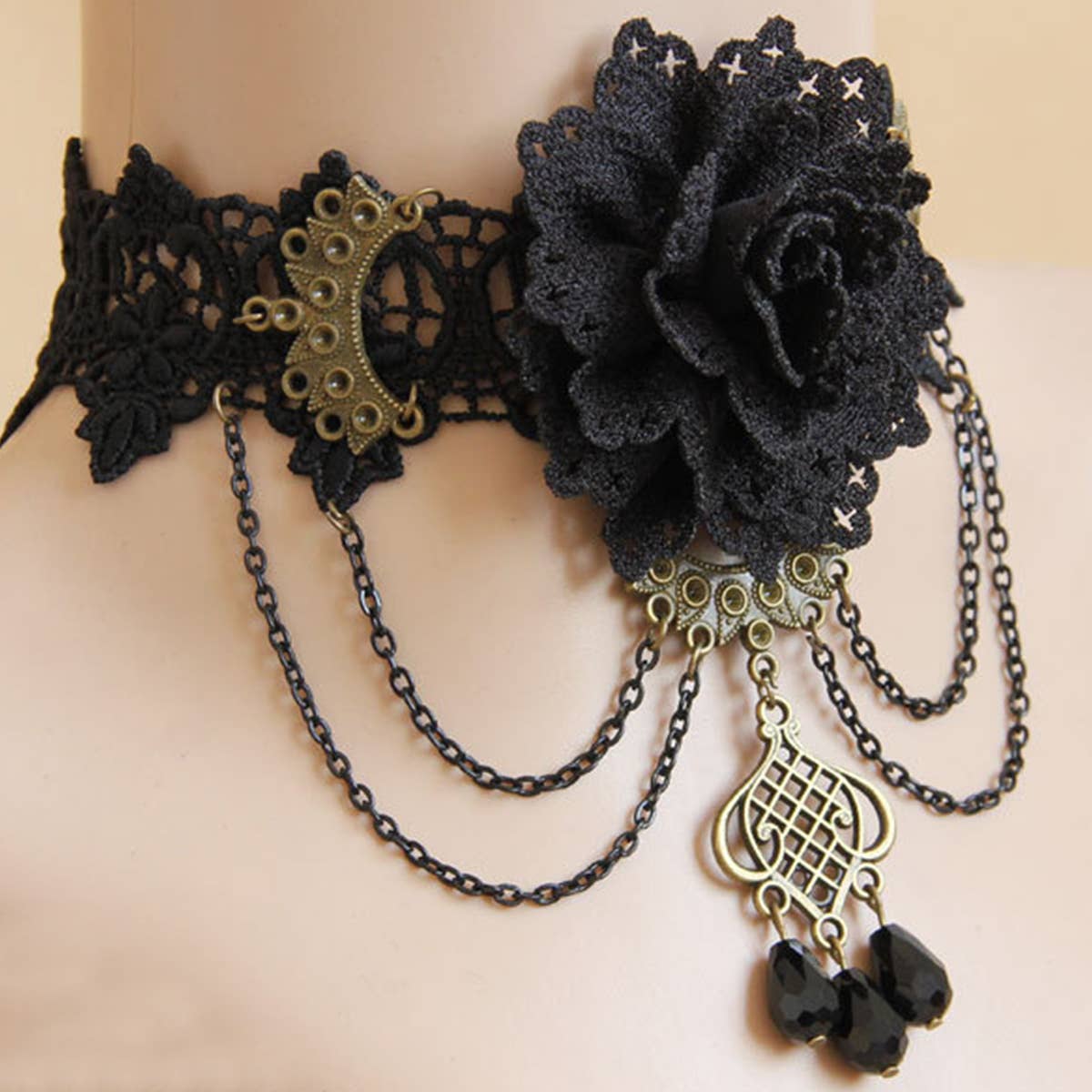 HALLOWEEN FLOWER CRYSTAL LACE SHORT NECKLACE COLLAR_CWMM0163
