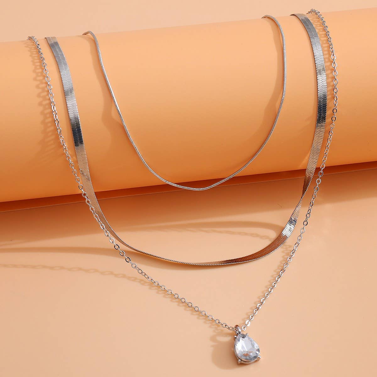 COOL STYLE STACKED TEMPERAMENT SIMPLE NECKLACE_CWAJE2001