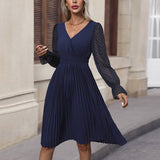 V-Neck Lace Long-Sleeved Solid Color Dress