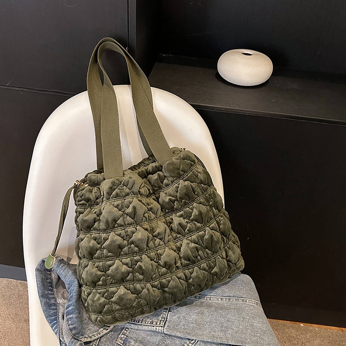 VELVET PUFFY CLOUD TOTE SHOULDER BAG LARGE_CUAB00490