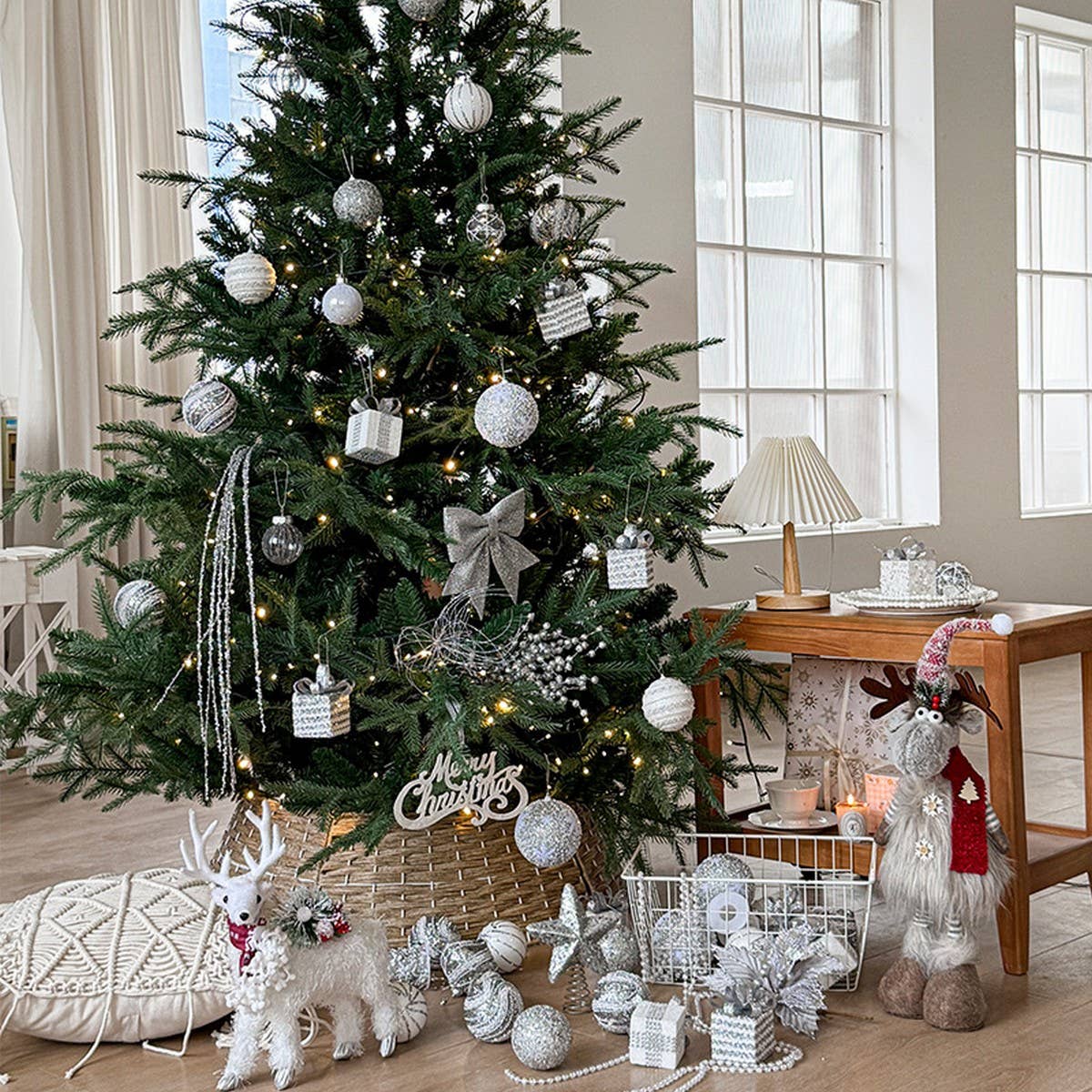 SILVER FOAM GLITTER XMAS BALLS BOWS TREE TOPPER_CWMM9677