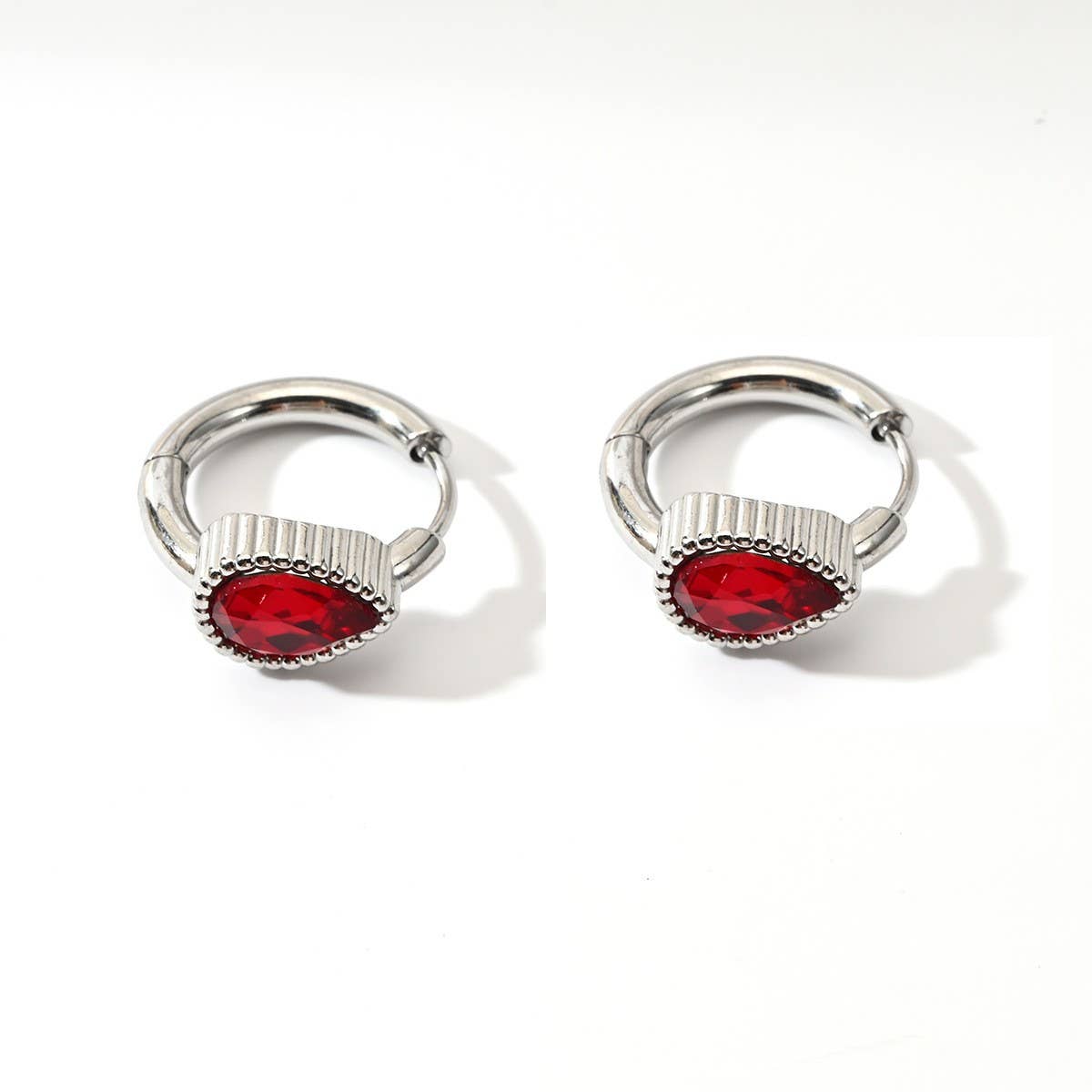 Unique Stainless Steel Heart Earrings With Cz_Cwmm8924