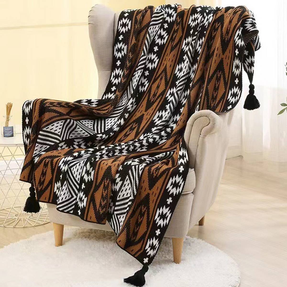 KNITTED GEOMETRIC STRIPE SOFA BLANKET_CWMM0419