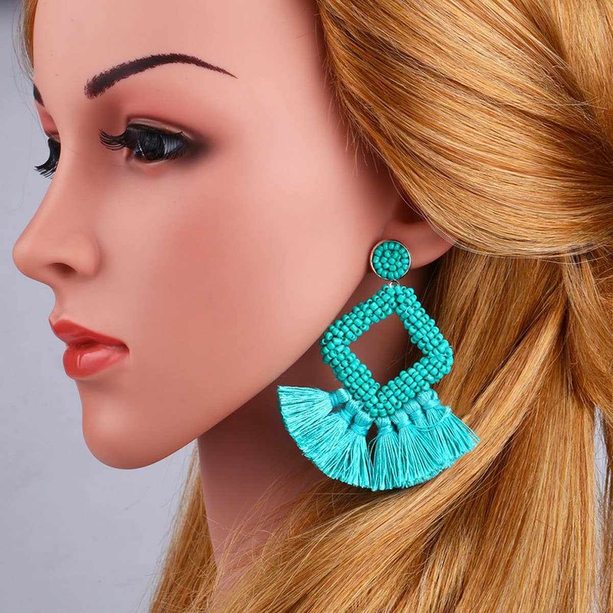 GEOMETRIC DIAMOND SHAPED RICE BEAD TASSEL EARRINGS_CWAJE1043