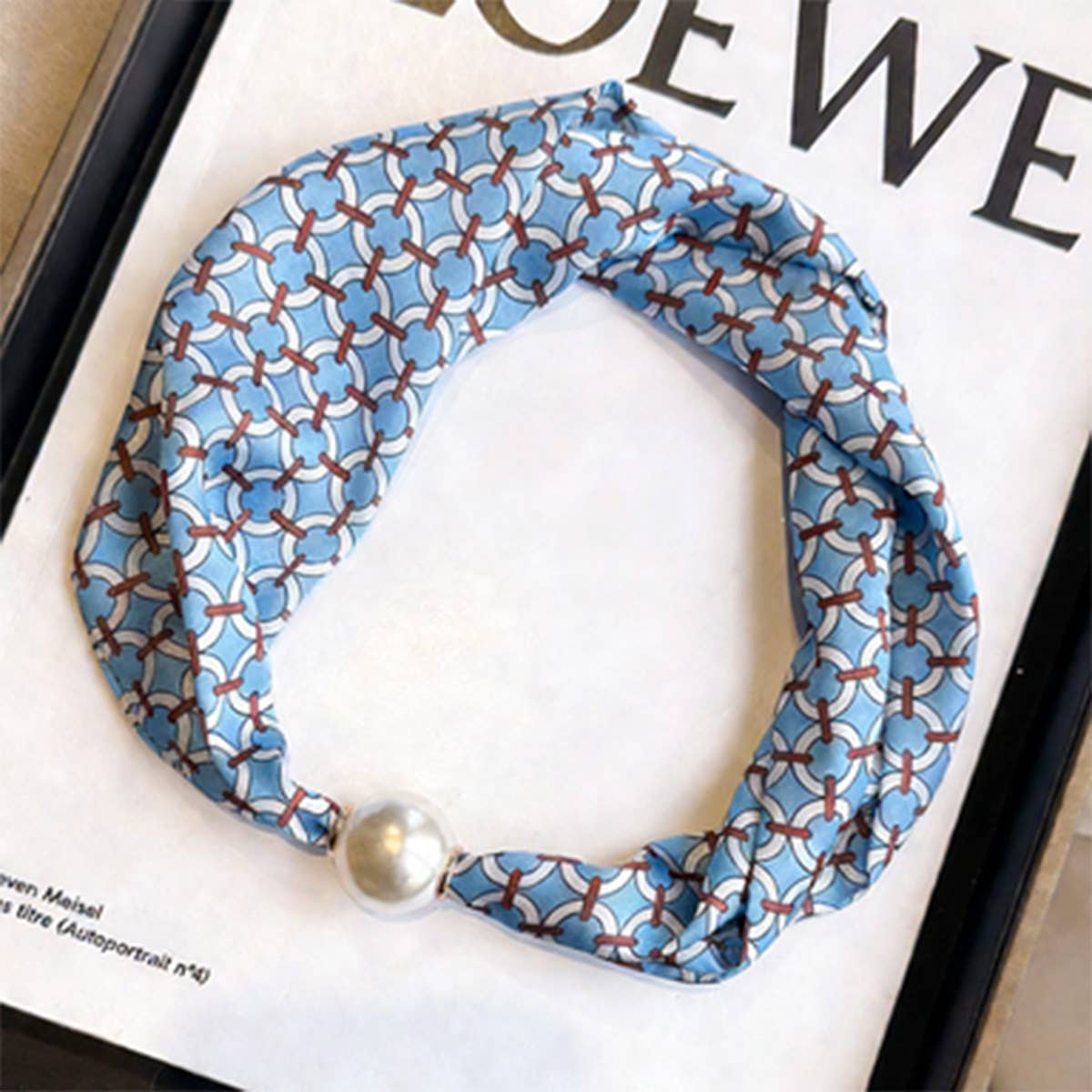 Pearl Magnetic Skinny Silk Neck Scarf_Cwasc03938