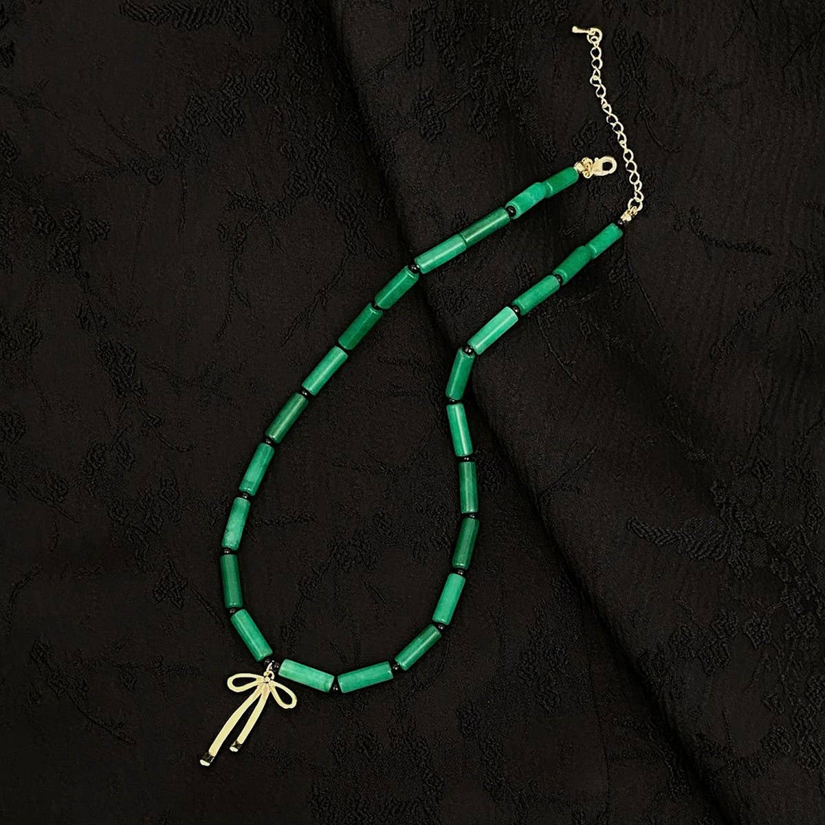 GREEN BAMBOO CHINESE STYLE NATURAL STONE NECKLACE_CWAJE3085
