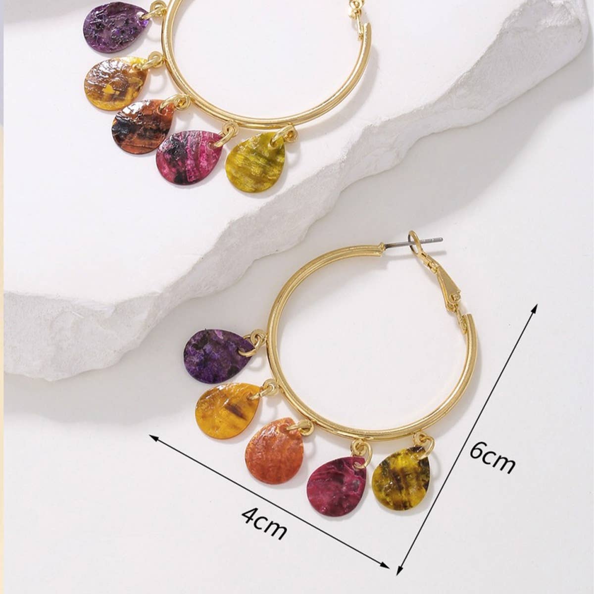 NEW SHELL BEADED PENDANT EARRINGS_CWAJE1555