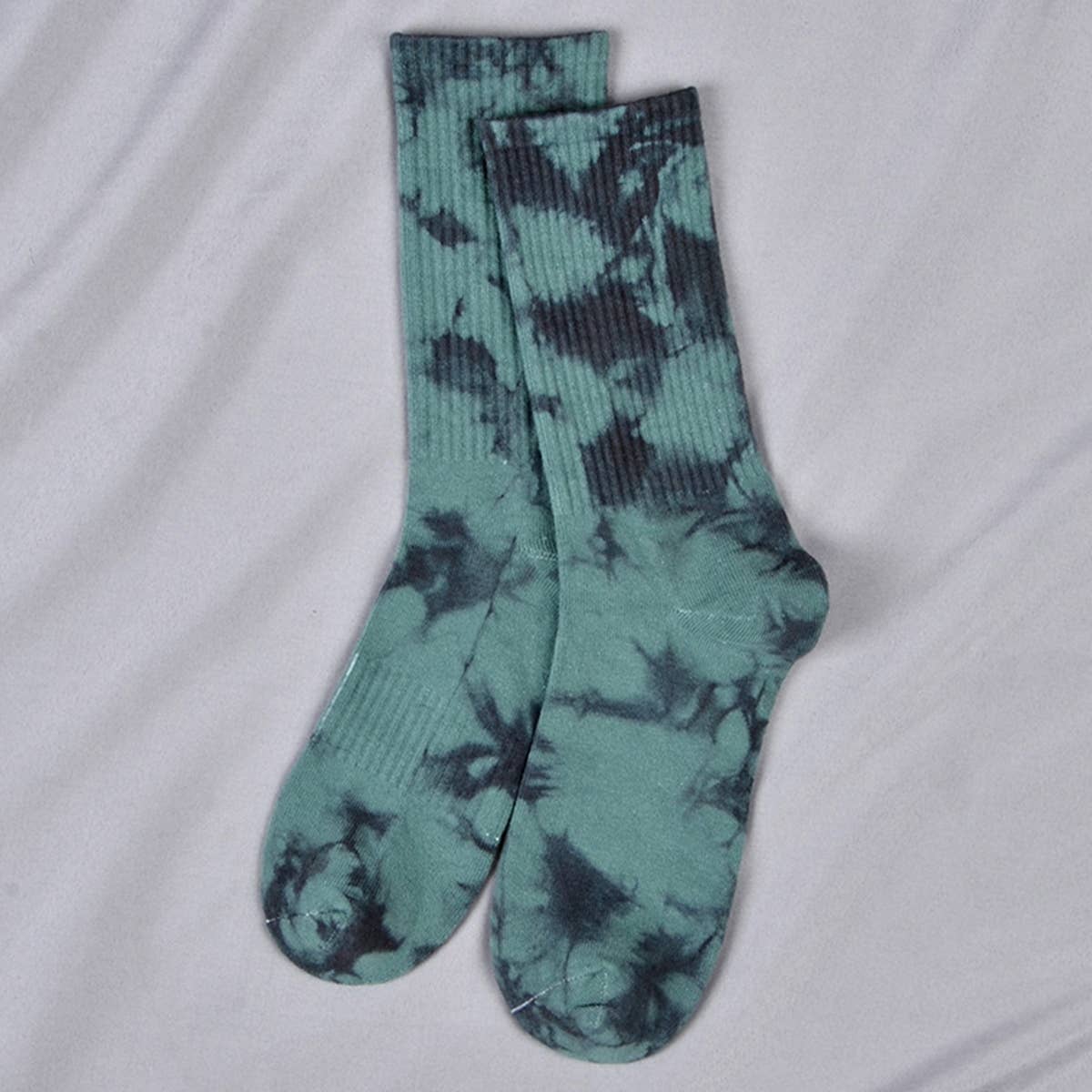 Tie-Dyed Street Skateboard Socks_Cwms0252