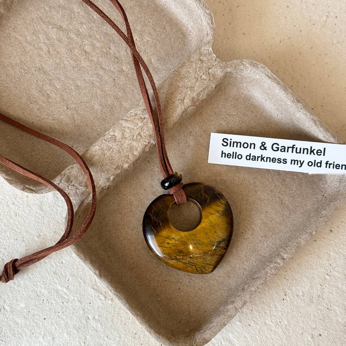 Heart Stone Pendant Necklace Long Chain Style_Cwaha08245