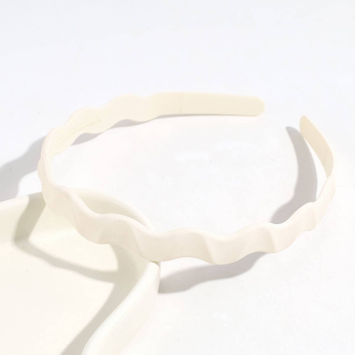 Versatile And Simple Thin Wave Headband