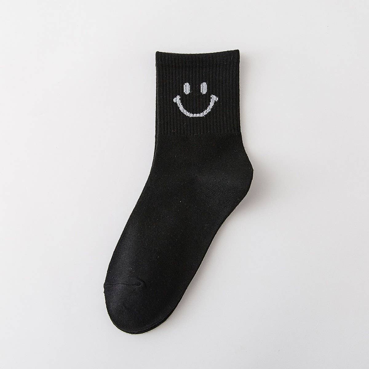 CARTOON BLACK AND WHITE SMILING FACE WOMENS SOCKS_CWMS1415