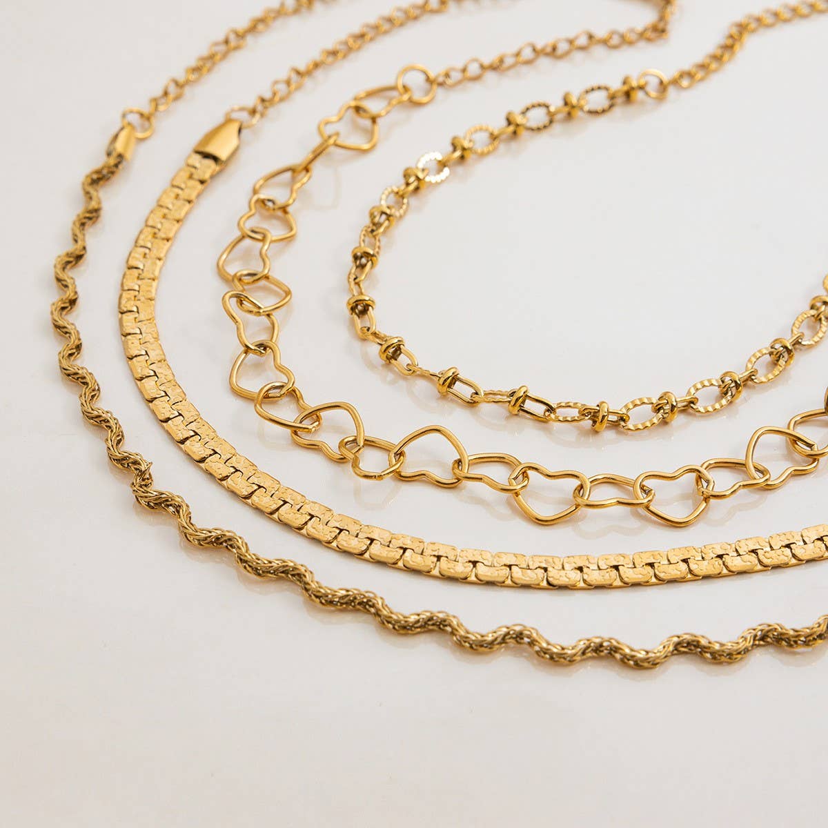 CLASSIC 18K GOLD MATTE FLAT CHAIN BRACELET_CWAJE4825