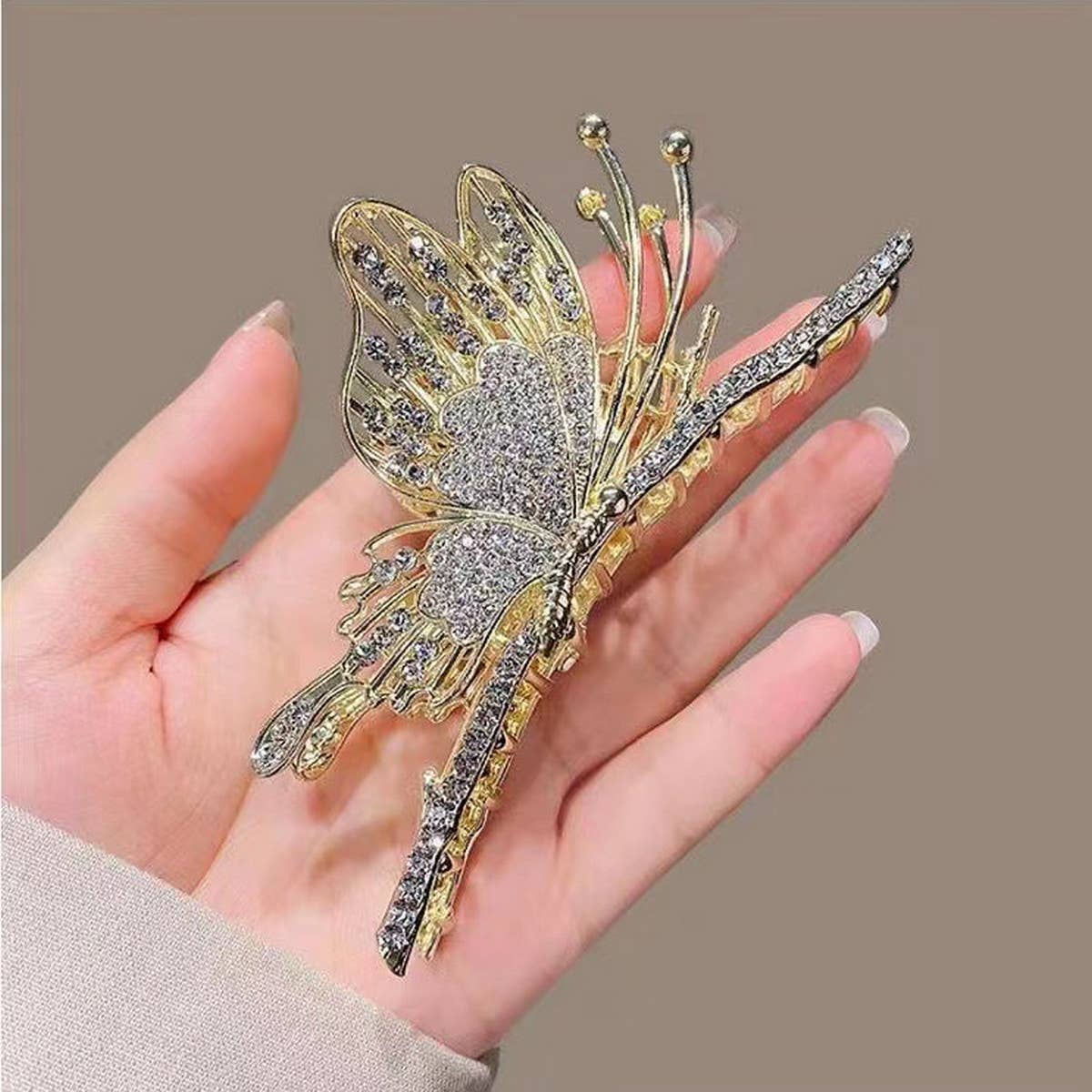 Women Full Diamond Butterfly Shark Hair Clip_Cwaha0537