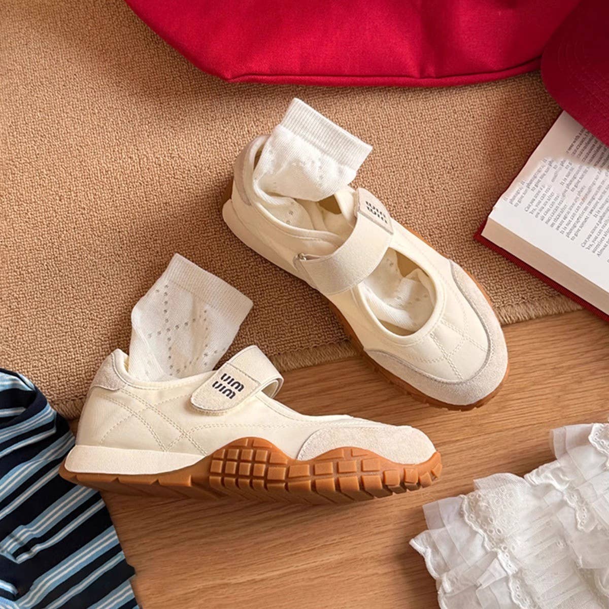 LAMBSKIN MARY JANE SNEAKERS WITH VELCRO_CWSHF0103