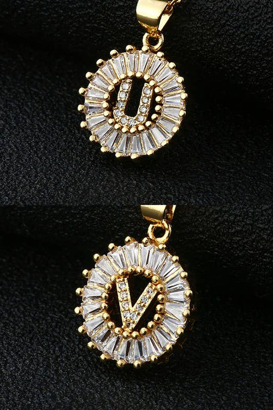 A Z ALPHABET LETTER SUN PENDANT NECKLACE_CWAJE055 B20221