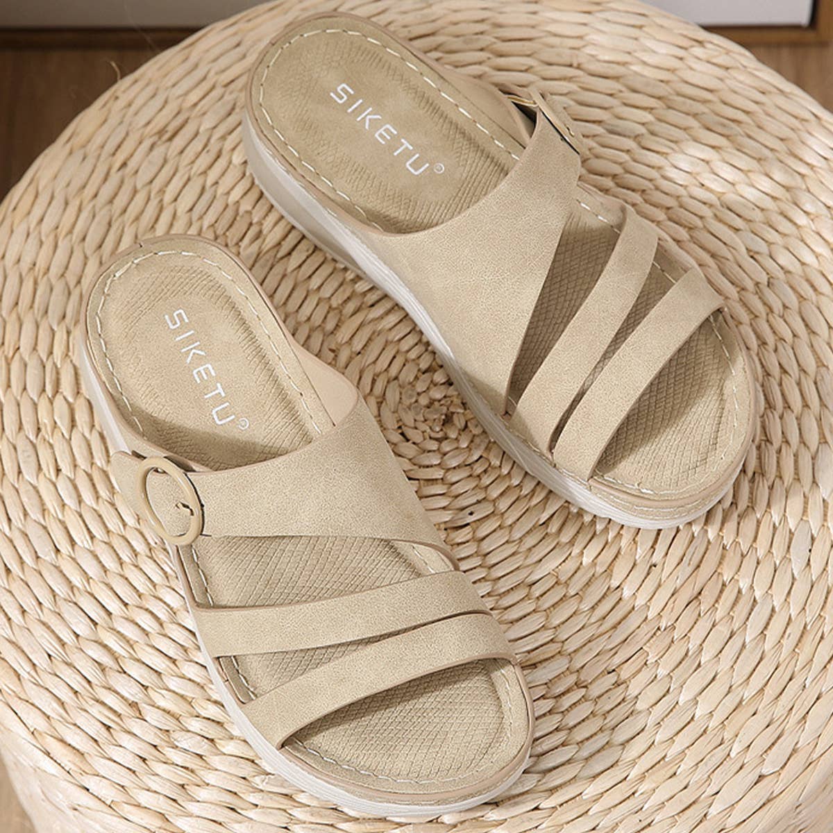 LEISURE SPORTS COMFORTABLE THICK SOLE SANDALS_CWSHS0535