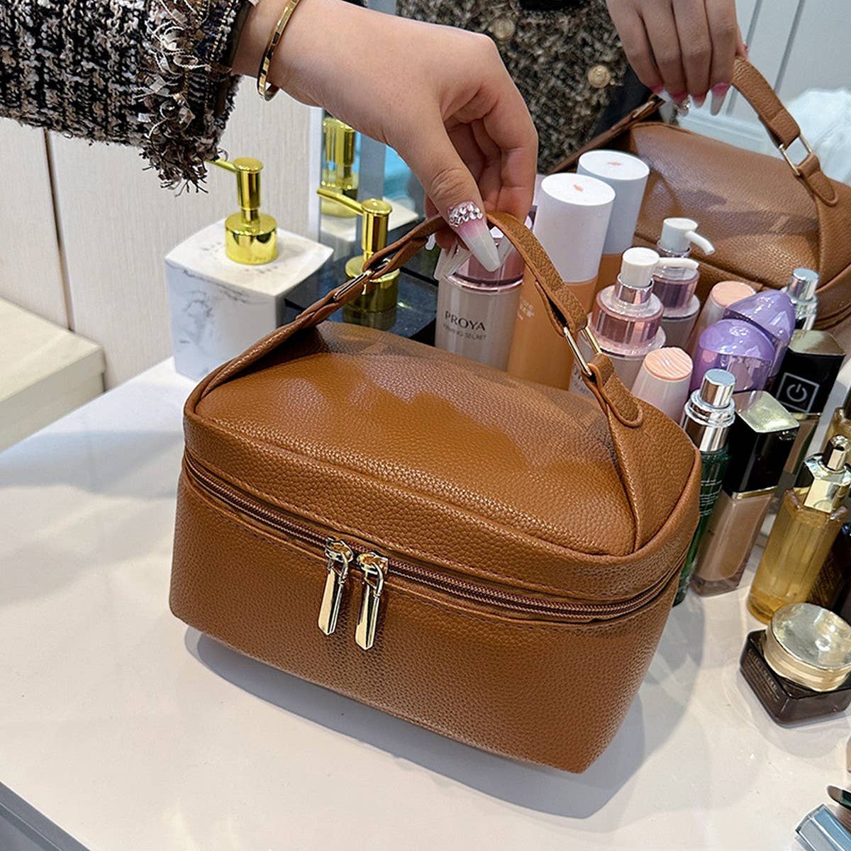 NEW CREATIVE LYCHEE PATTERN COSMETIC BAG_CWAB4461