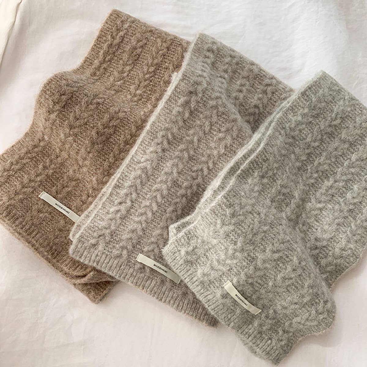 Avocado Green Wool Cable Knit Winter Scarf_Cwasc03813