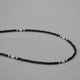 SIMPLE SHINY FACETED BLACK SPINEL BEADED NECKLACE_CWAJE2115