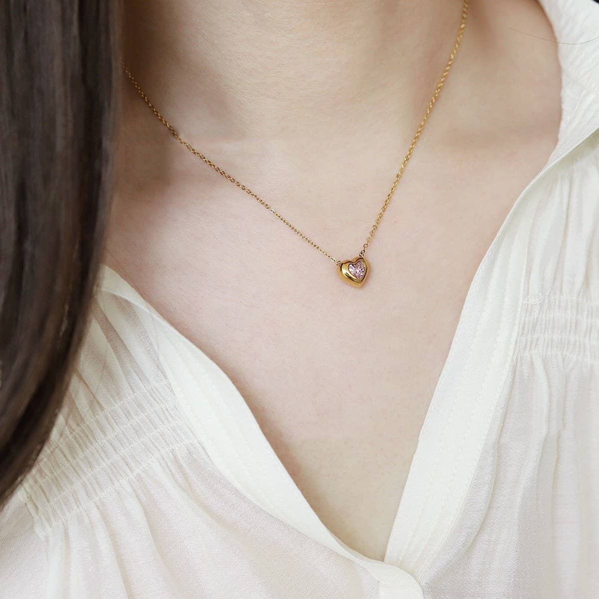 FRENCH VINTAGE HEART PENDANT NECKLACE_CWAJE1596