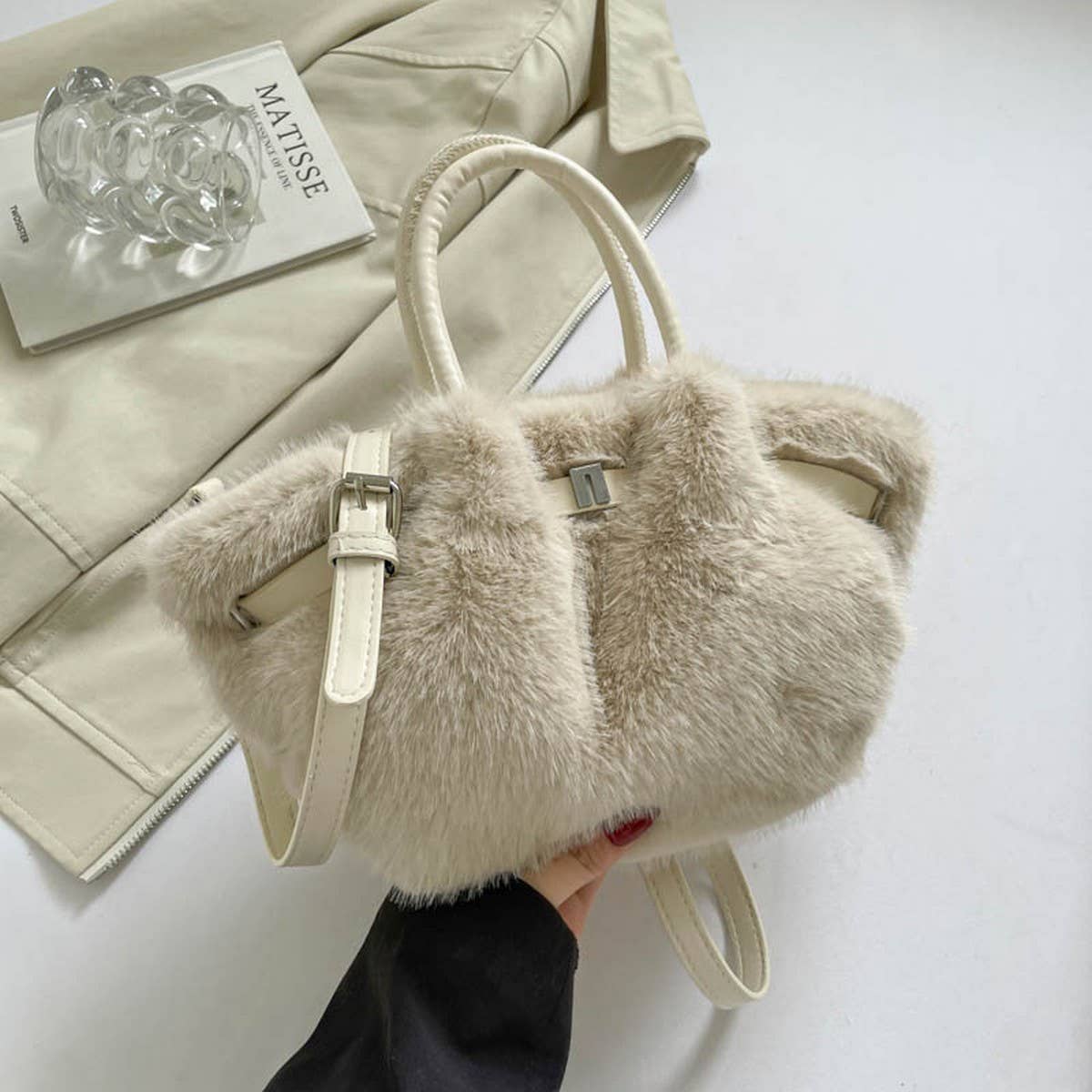 Soft Fur Bucket Bag ? Cute Crossbody Purse_Cuab00393