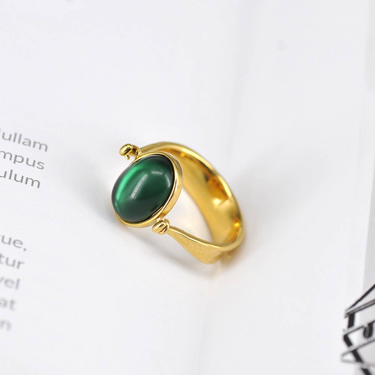NEW FASHION RING WITH GREEN GEMSTONE_CWAJE1739