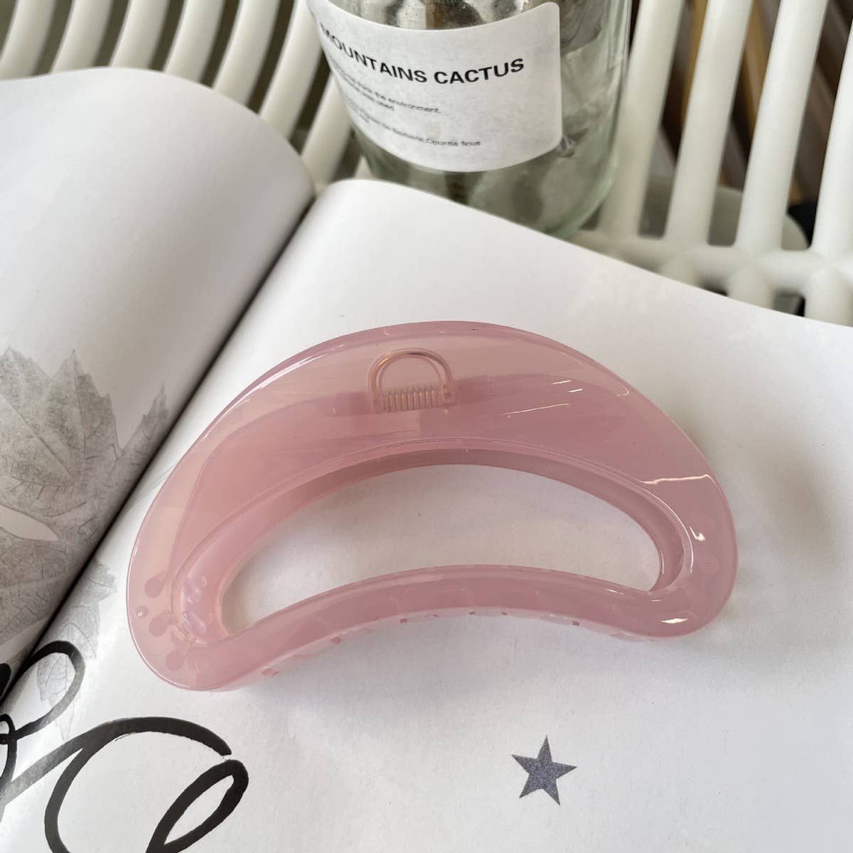 THICK HAIR CLAW ELEGANT INS STYLE SHARK CLIP_CWAHA2163