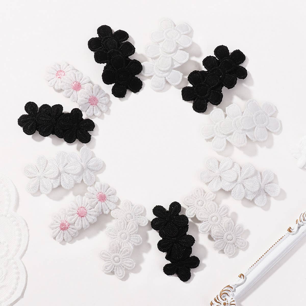 CHILDRENS PETAL FLOWER BLACK AND WHITE HAIRPIN_CWAHA2346