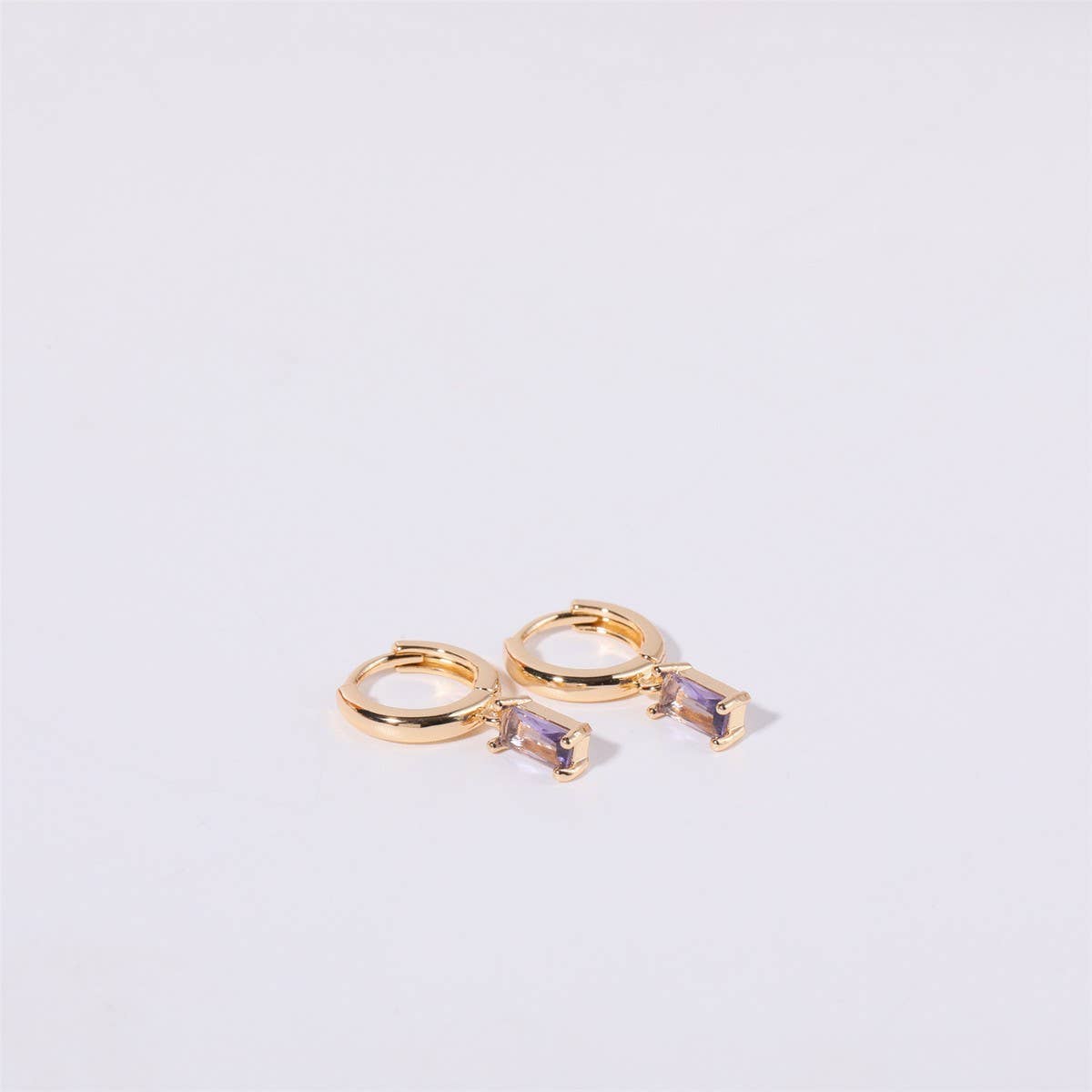 POLISHED GEOMETRIC HOLLOW EARRINGS STAINLESS_CWAJE5031