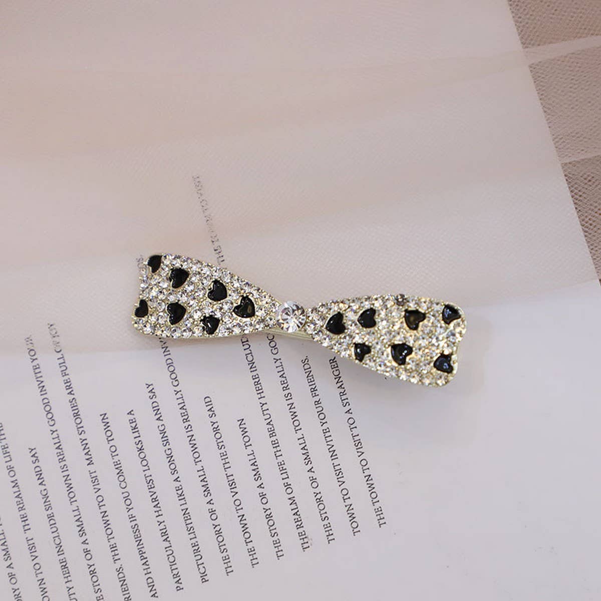 BLACK AND WHITE CHECKERBOARD RHINESTONE HAIRPIN_CWAHA4774