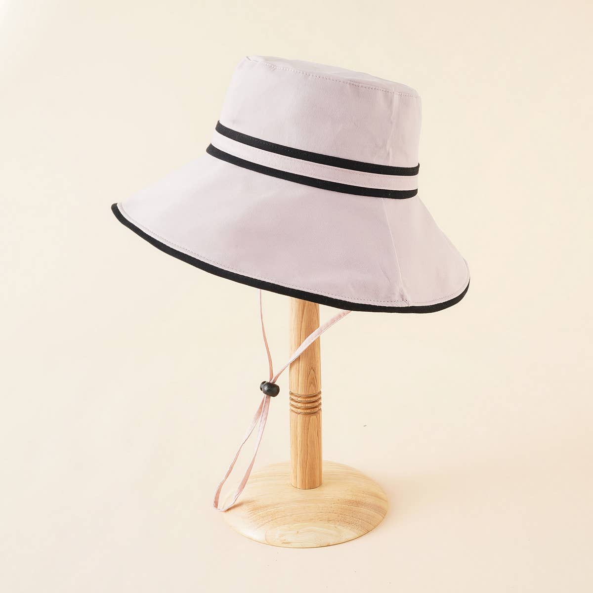 SIMPLE AND ELEGANT SUNSHADE BUCKET HAT_CWAH1422