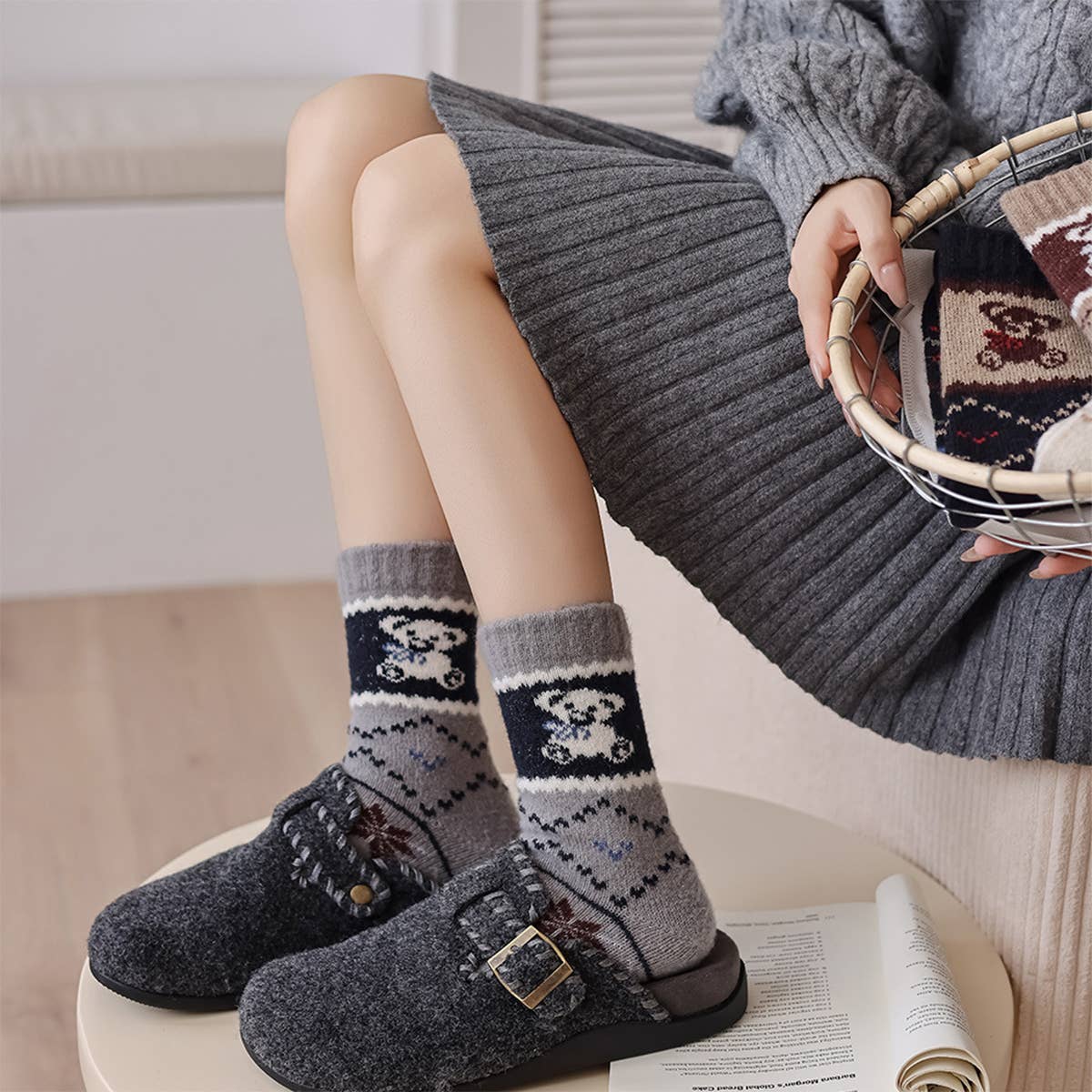 Womens Thick Wool Cartoon Slouchy Socks_Cwms03288