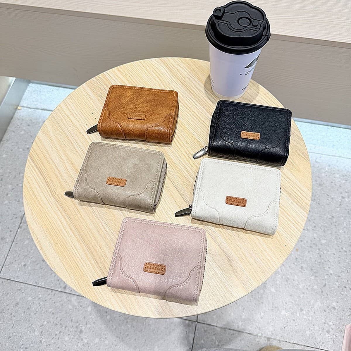 Retro Minimalist Zip Wallet With Snap Closure_Cwab06221