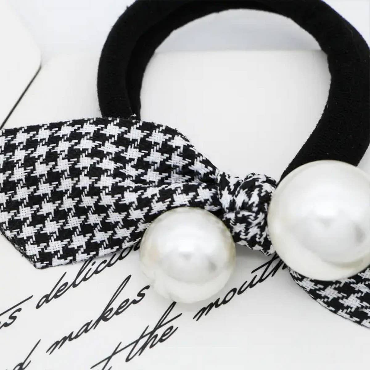 BOW DECORATION SCRUNCHIES ELASTIC HAIR BANDS_CWAHA0141