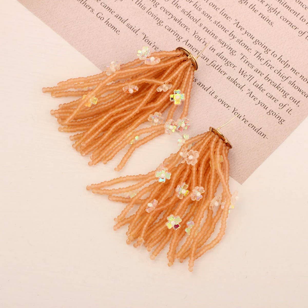 SWEET AND ELEGANT HAND WOVEN CRYSTAL EARRINGS_CWAJE4003